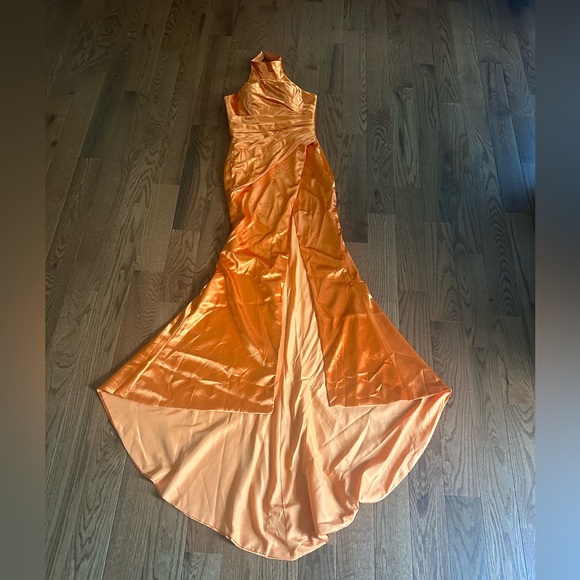 Sheath/Column Halter Charmeuse Bridesmaid Dresses With High Split - Picture 2 of 13